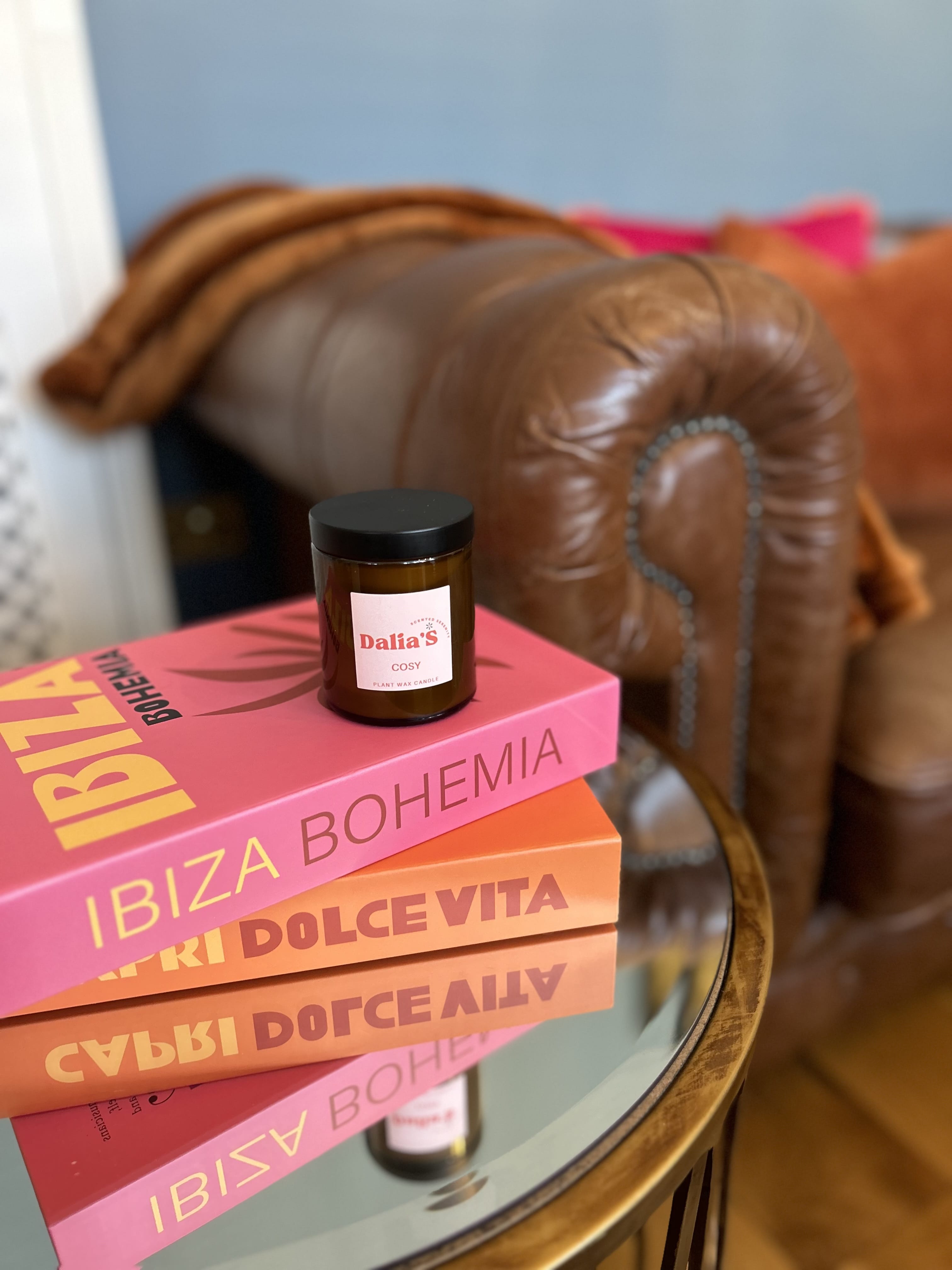Cosy Candle | Warm Vanilla Scented Candle | Dalia's