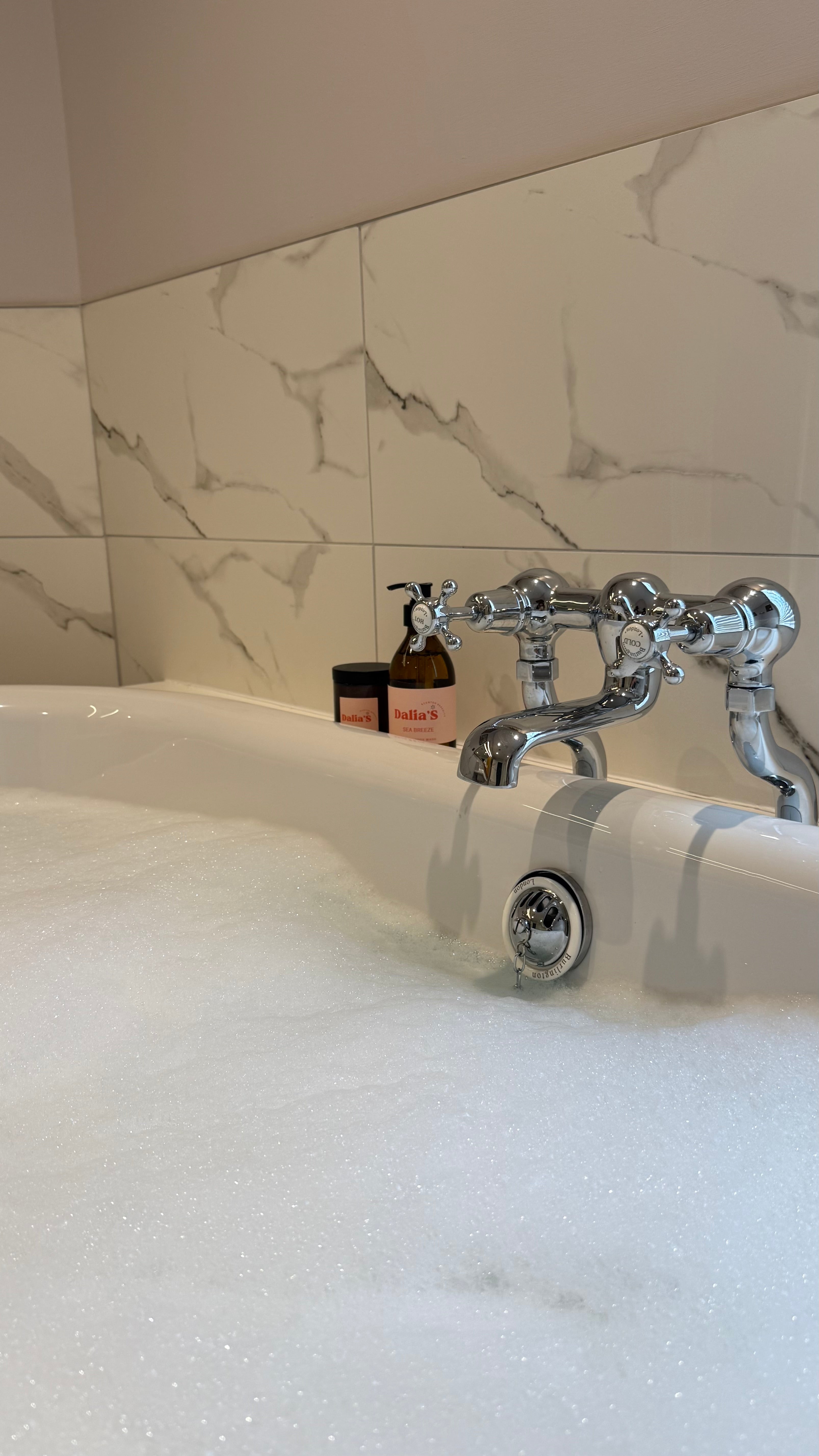 Calm Candle - Natural Essential Oil Candle for Relaxation & Wellbeing