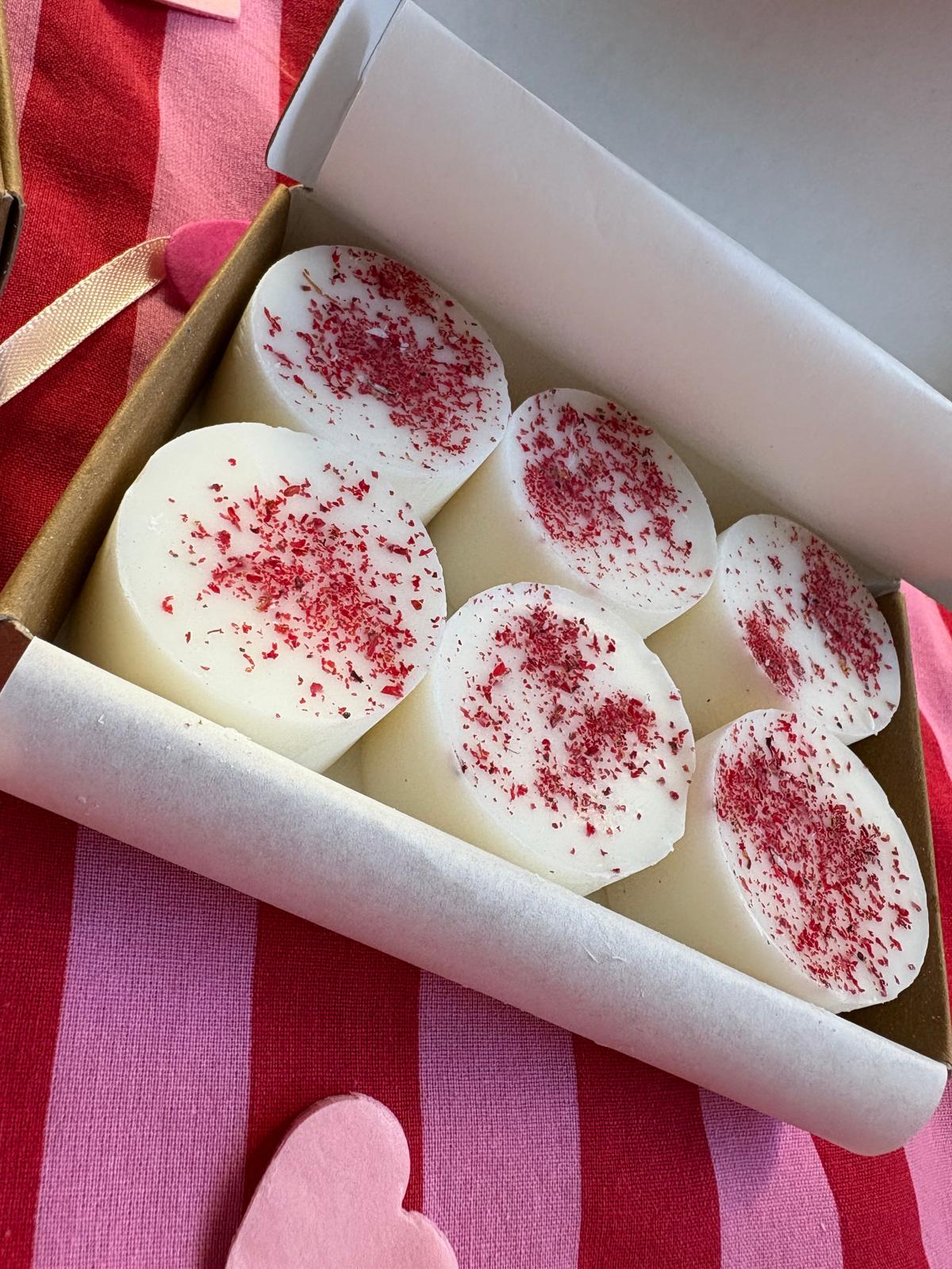 Botanical Black Velvet Wax Melt Pucks
